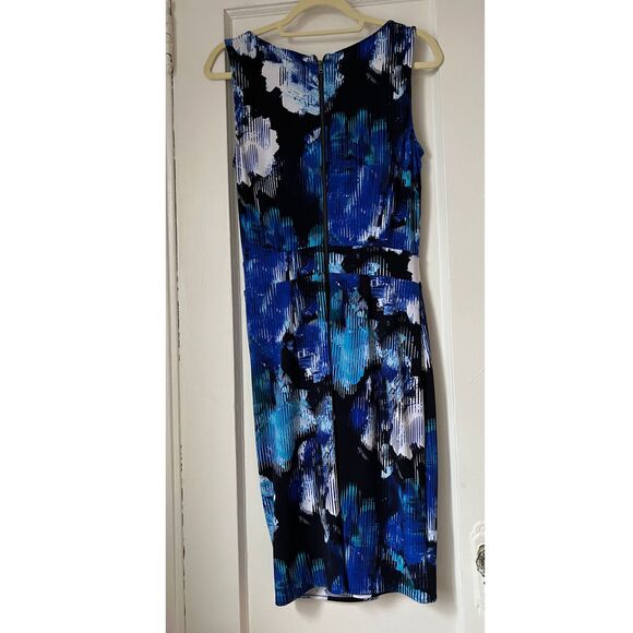 Tahari Dress Women's Size S/P/CH Ruffle blue white printed wrap Ruched sheath - Picture 4 of 12